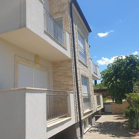 Apartmani Bepo Sveti Filip i Jakov Dış mekan fotoğraf