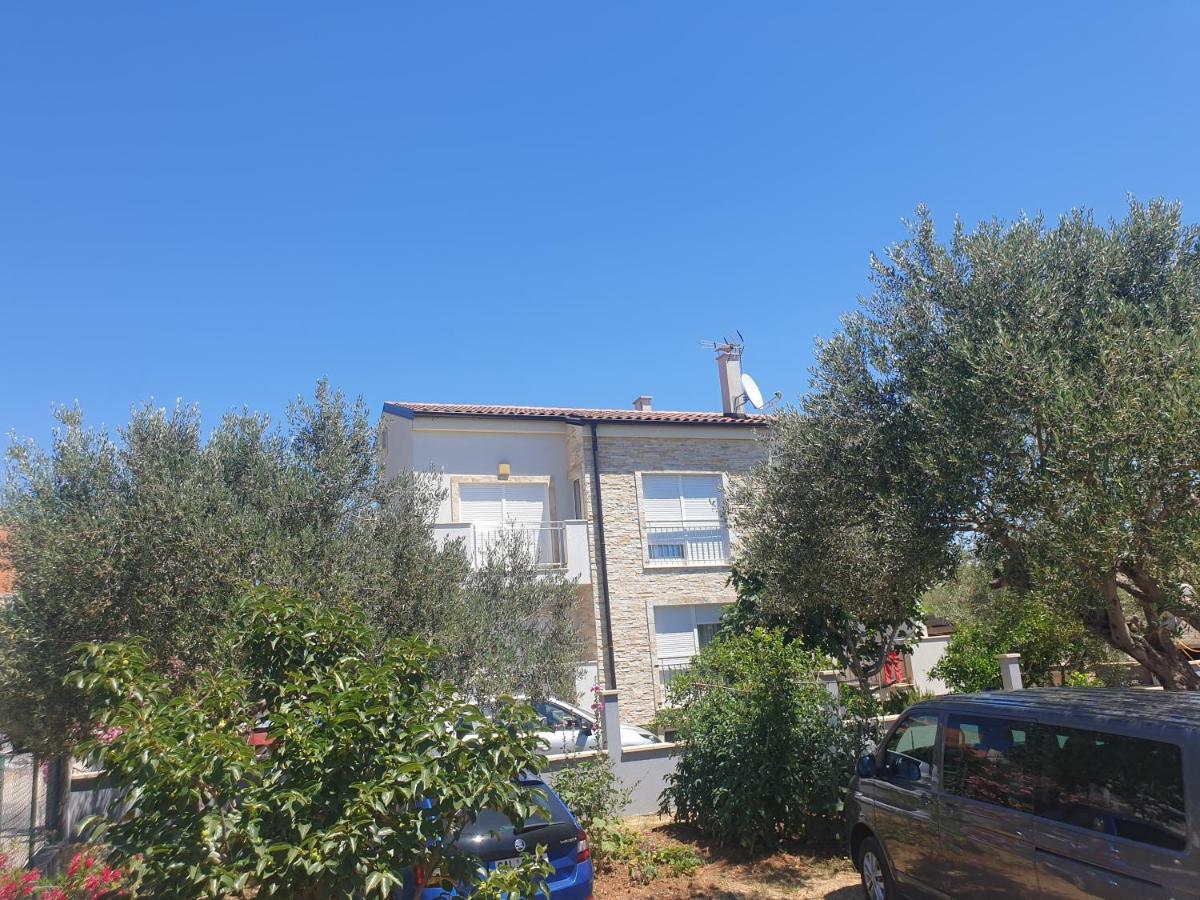 Apartmani Bepo Sveti Filip i Jakov Dış mekan fotoğraf